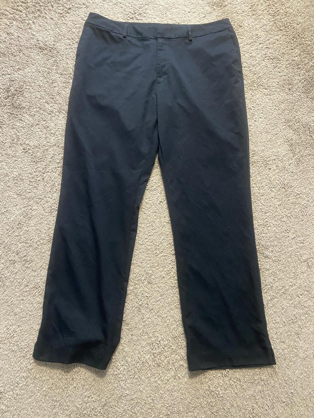 Under Armour Pants Mens 36x32 Black Khakis Straight Leg Lightweight Golf Casual